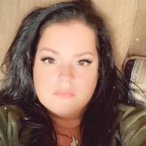 Meet your Posher, Valérie